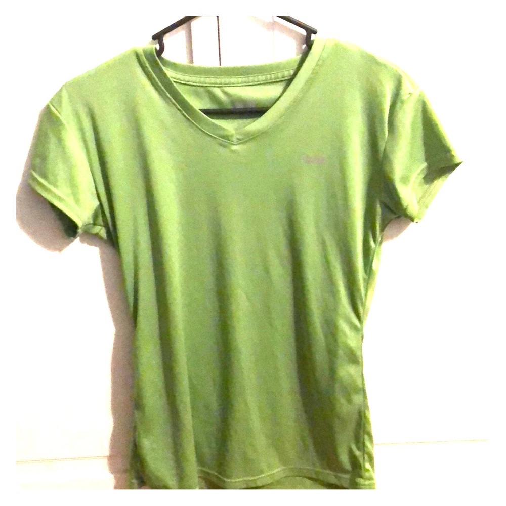Workout tshirt vneck